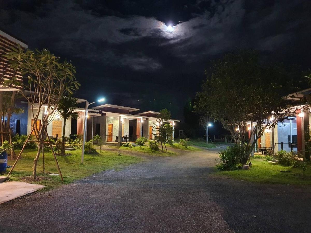 B-Tel Chomthong Resort Chiang Mai Chom Thong Exteriör bild